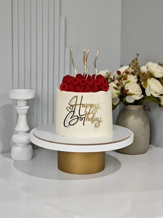 Topper na tort Happy Birthday  złoty